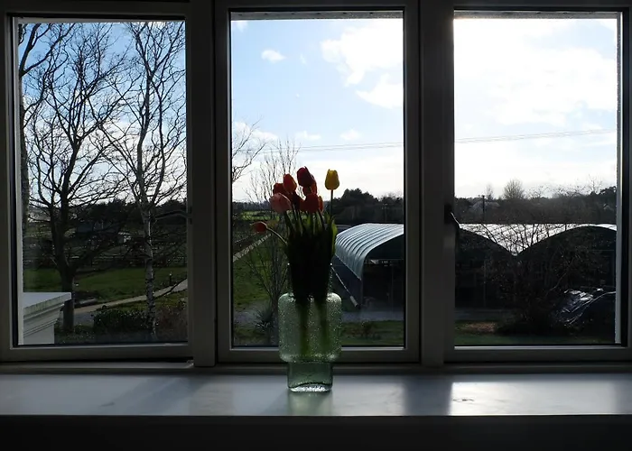 Hidden Acres Гостевой дом Малахайд